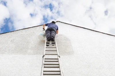 Peinture extérieure à Corte — façades et ravalement